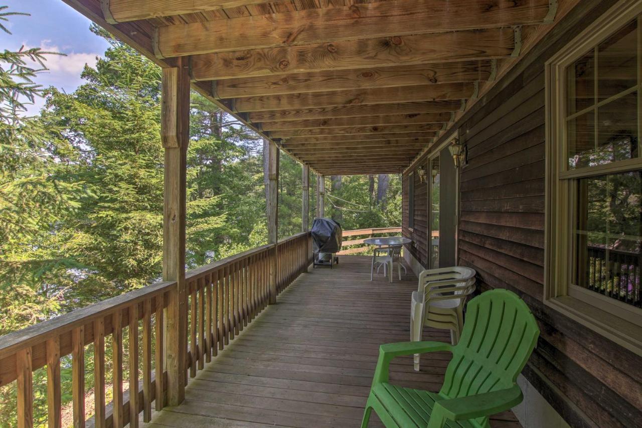 Waterfront New England House On Wickaboag Lake! West Brookfield Exterior photo