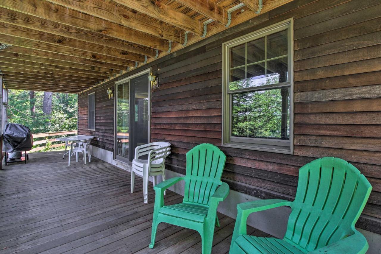 Waterfront New England House On Wickaboag Lake! West Brookfield Exterior photo